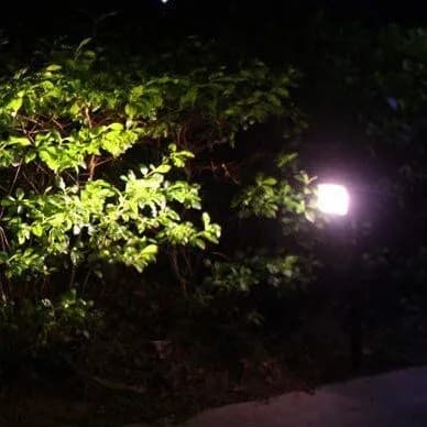 זוג ספוטים סולאריים 20 לדים דגם עדן צבע לבן חם | תאורה ממוקדת