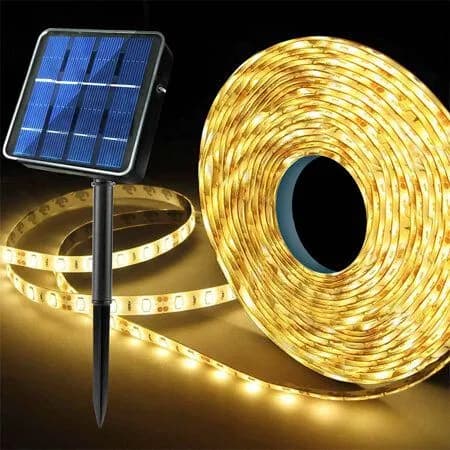 פס לד סולארי מוגן מים 5 מ' לבן חם עם חיבור USB ושלט אלחוטי