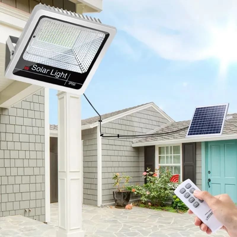 פרוז'קטור סולארי 40W עם חיישן תנועה לבן חם עם שלט אלחוטי