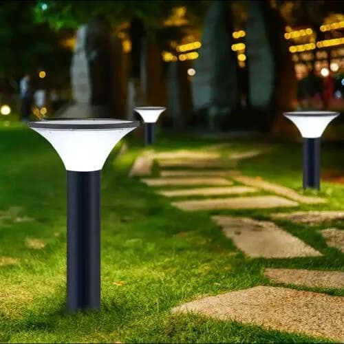 עמוד תאורה סולארי 80 ס"מ 3 גווני הארה + שלט אלחוטי דגם רותם